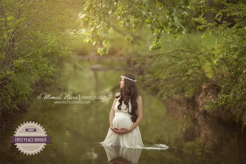 Monica Neira won the photo contest Maternity Gowns at Taopan