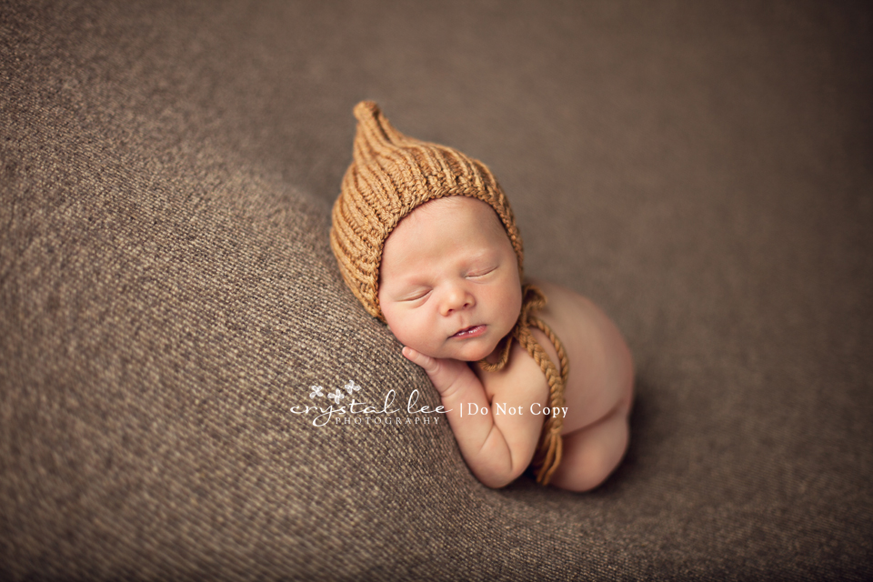 newborn photography community critique photo submitted by Crystal Small - 9 community members set this photo as a favourite image.