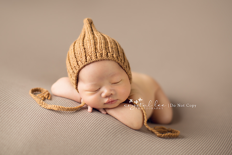 newborn photography community critique photo submitted by Crystal Small - 3 community members set this photo as a favourite image.