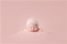 Nicole Zirnheld Aldridge newborn photography
