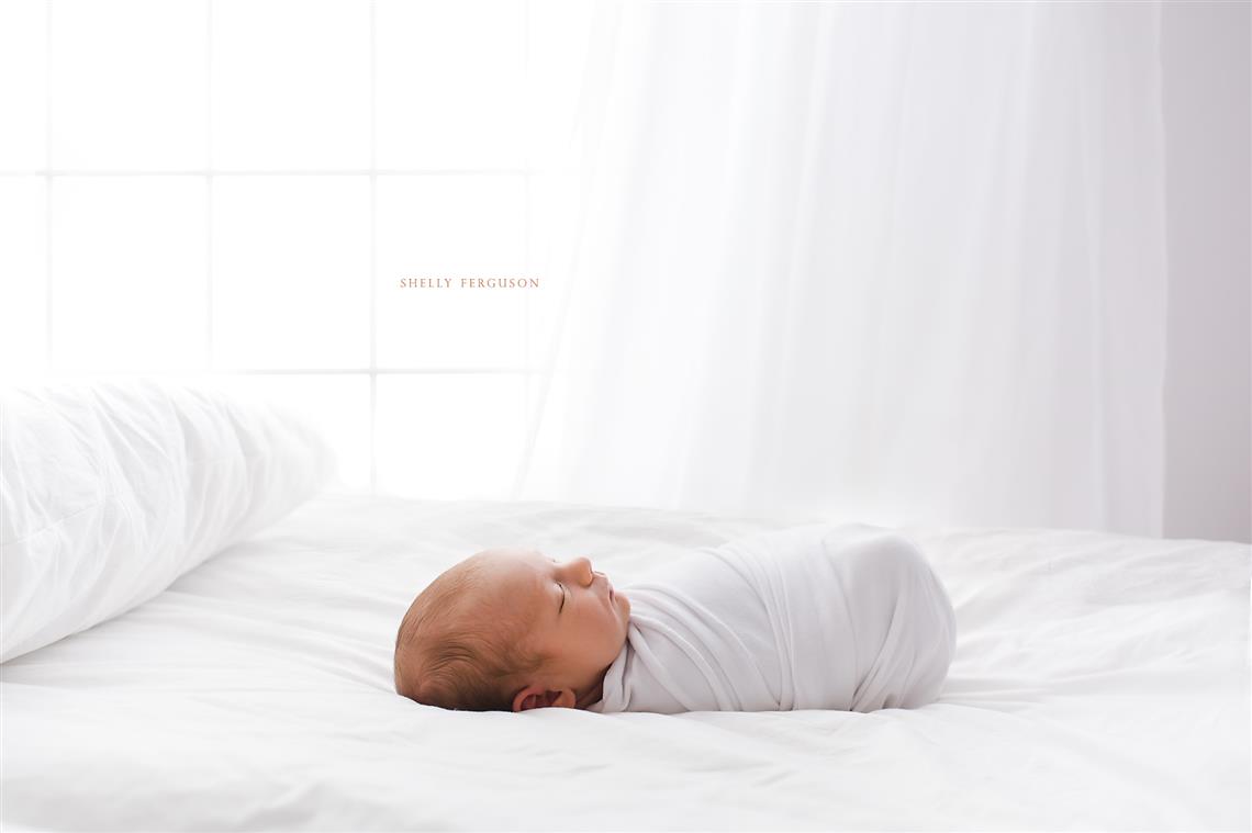 newborn photography community critique photo submitted by Shelly Ferguson - 2 community members set this photo as a favourite image.