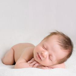 Helen Gannon Newborn Photographer - profile picture