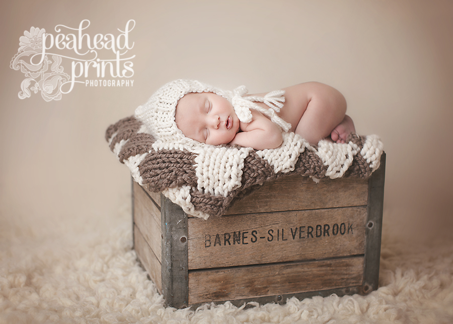 newborn photography community critique photo submitted by Gina Neary - 7 community members set this photo as a favourite image.