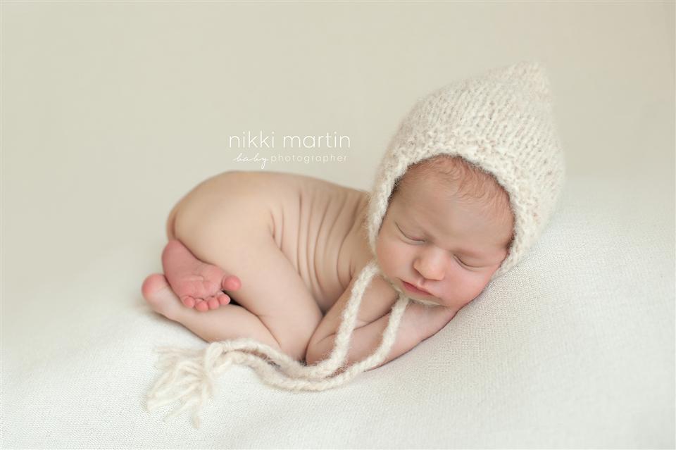 newborn photography community critique photo submitted by Nikki Martin - 3 community members set this photo as a favourite image.