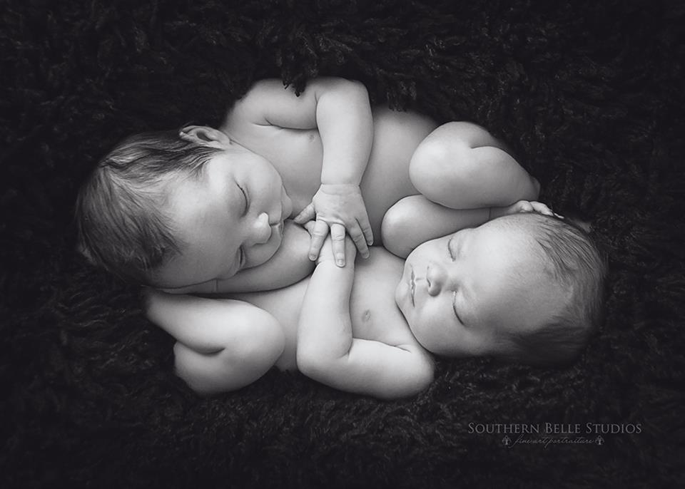 newborn photography community critique photo submitted by Marcelle Raphael - 3 community members set this photo as a favourite image.