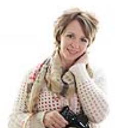 Stephanie Metzger Newborn Photographer - profile picture
