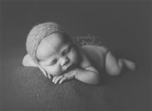 Allison Finnie newborn photography
