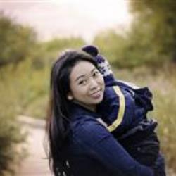 vy hoang Newborn Photographer - profile picture