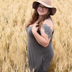 Ashley Waters Newborn Photographer - profile picture
