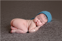 Emily Leeman newborn photography