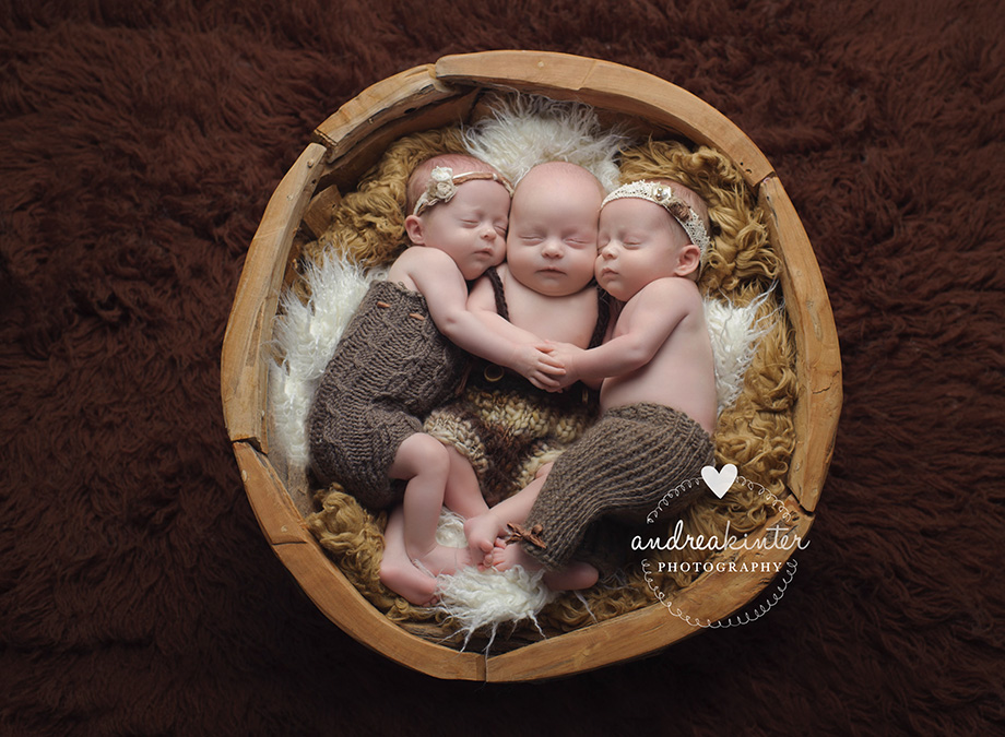 newborn photography community critique photo submitted by Andrea Kinter - 3 community members set this photo as a favourite image.