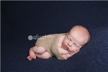 Melanie Baeten newborn photography