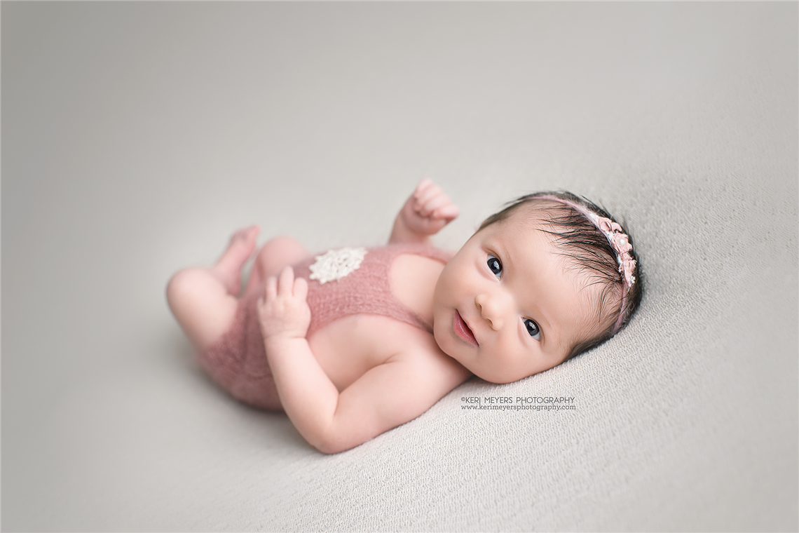 newborn photography community critique photo submitted by Keri Meyers - 5 community members set this photo as a favourite image.