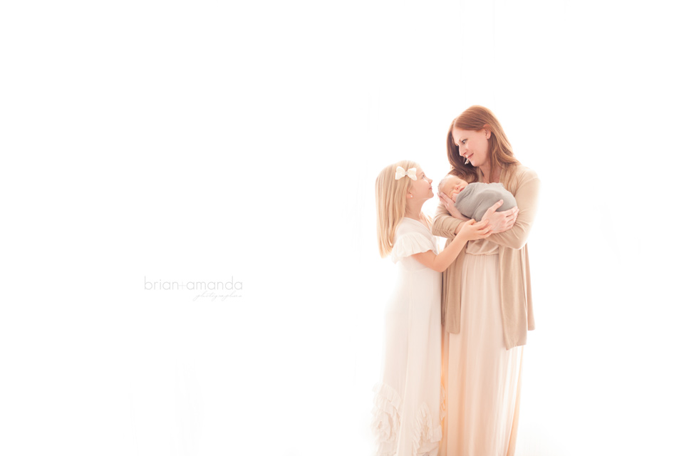 newborn photography community critique photo submitted by Brian Plus Amanda . - 7 community members set this photo as a favourite image.