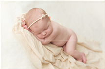 Tamsen Donker newborn photography
