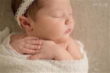 Ashleigh Wade newborn photography