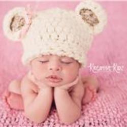 Rachel Roye Newborn Photographer - profile picture