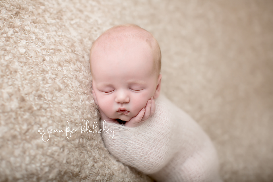newborn photography community critique photo submitted by Jennifer Blakeley - 4 community members set this photo as a favourite image.