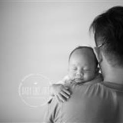 Lexis Ow Newborn Photographer - profile picture