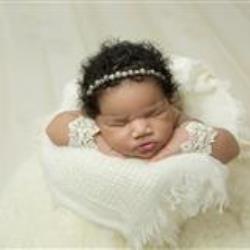 Genny Ward Newborn Photographer - profile picture