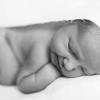 newborn photographer Mariel Hensley