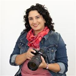 Christina Kafkakis Newborn Photographer - profile picture