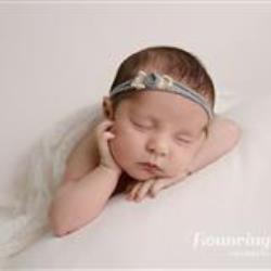 Leigh Demshar Newborn Photographer - profile picture