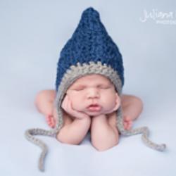 Brit Jonaitis Newborn Photographer - profile picture