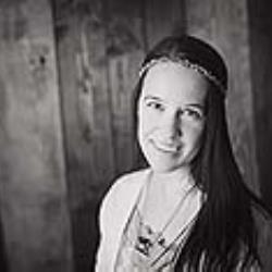Melissa Jaimes Newborn Photographer - profile picture