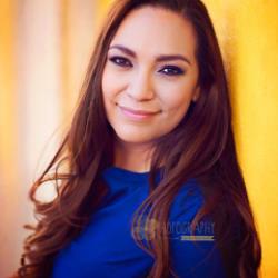 Claudia Aguilar Newborn Photographer - profile picture